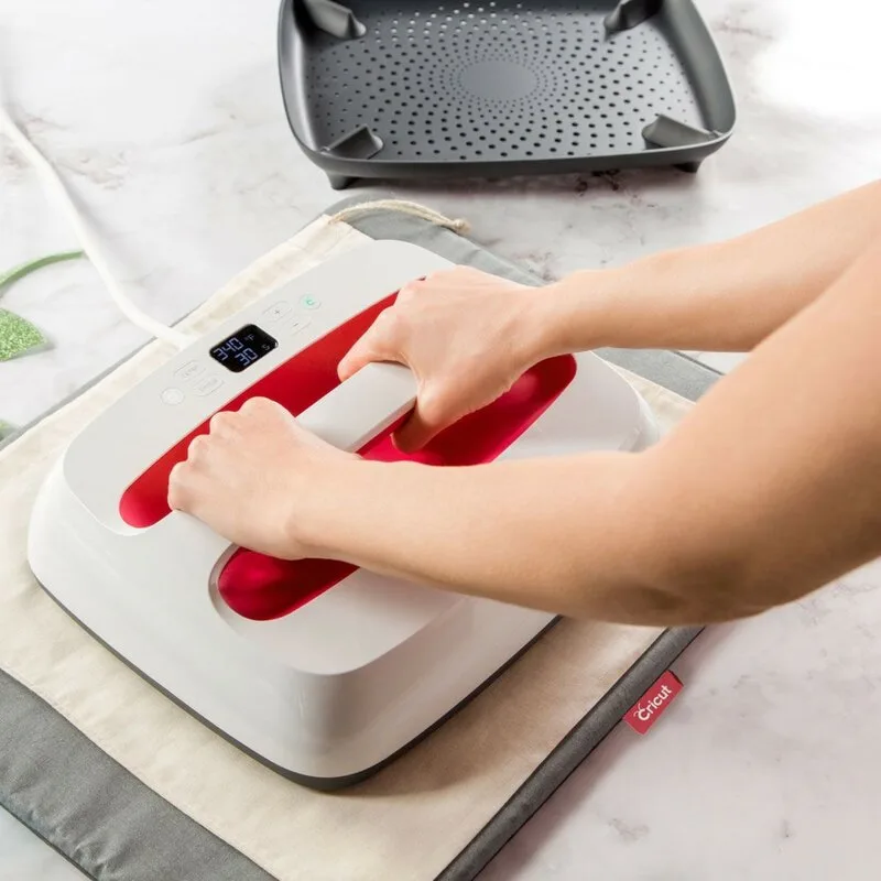 CircutEasypress2CraftCuttersandEmbossers-3